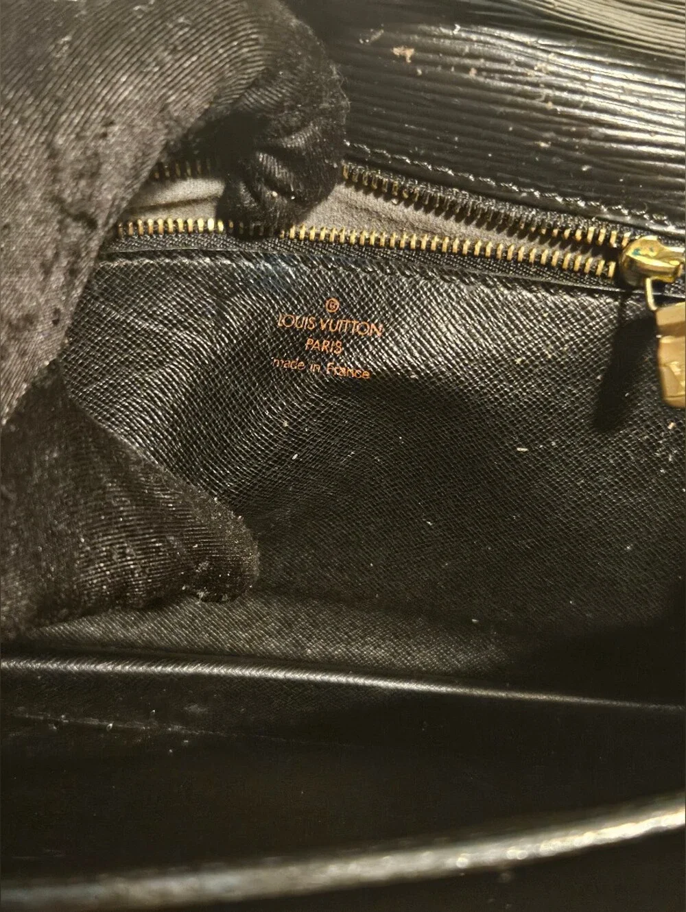 Louis Vuitton Epi Leather Black Marley Dragonne Sellier Clutch Wristlet Authenti
